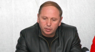 Vladislav Qədirov təbrik etdi