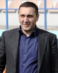 Azərbaycanlı klub prezidenti Serbiyada güllələndi, Miçoviç döyüldü